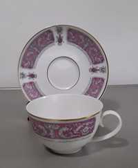 Chávena com pires antigos em porcelana da Spal