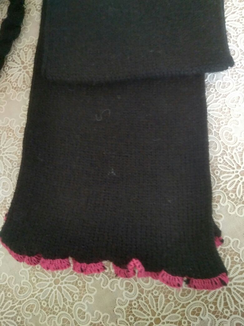 Зимняя шапка на флисе и шарф для девочки 9-10лет