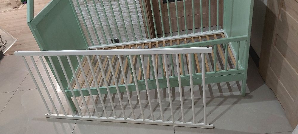 Sprzedam łóżeczko