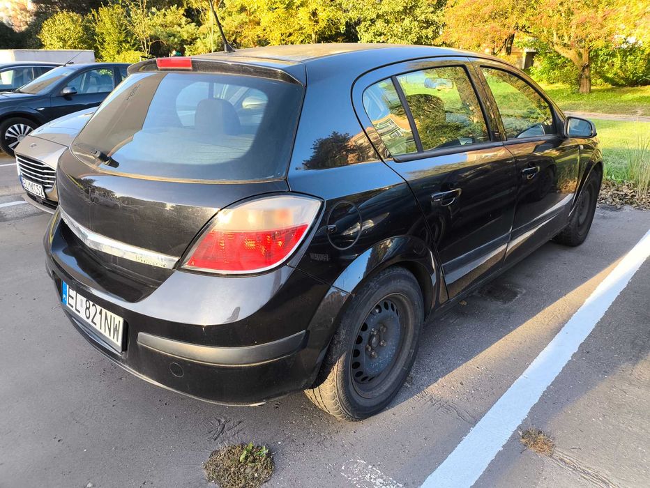 Opel Astra H 2004 - 1.6 benzyna + LPG