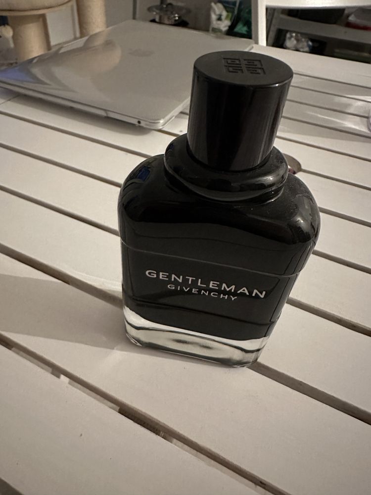 Perfumy Givenchy Gentleman EDP 2020Rok 60/100ml