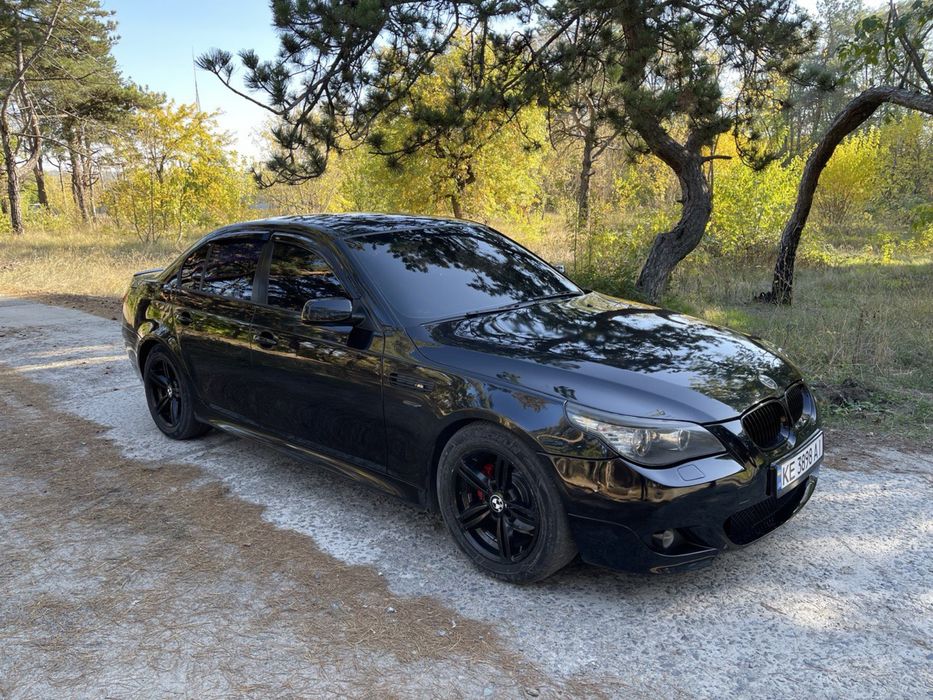 Продам bmw 523i e60
