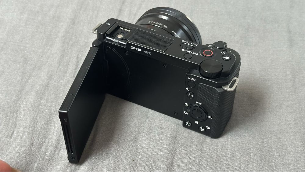 SONY ZV-E10 камера