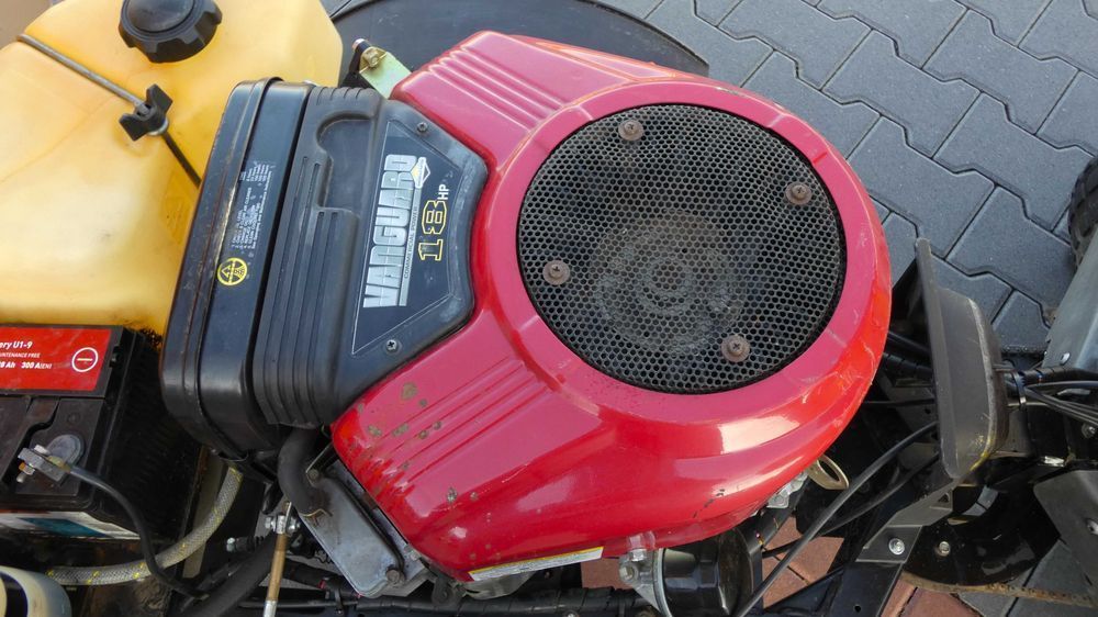 Traktorek kosiarka Stiga Park B&S Vanguard 2 Cylindry (281001.4) Baras