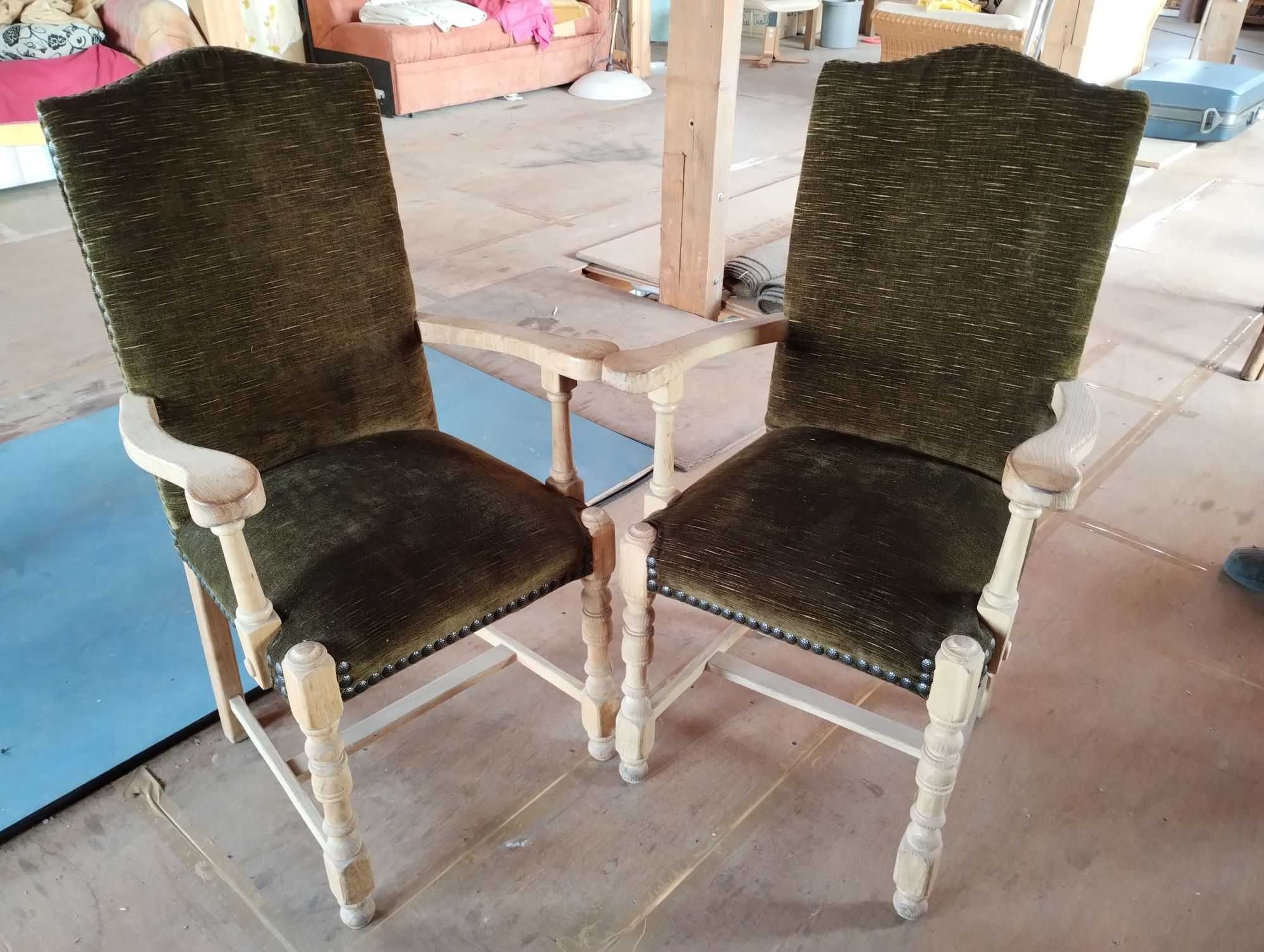 Krzesła stylowe tapicerowane 2 sztuki