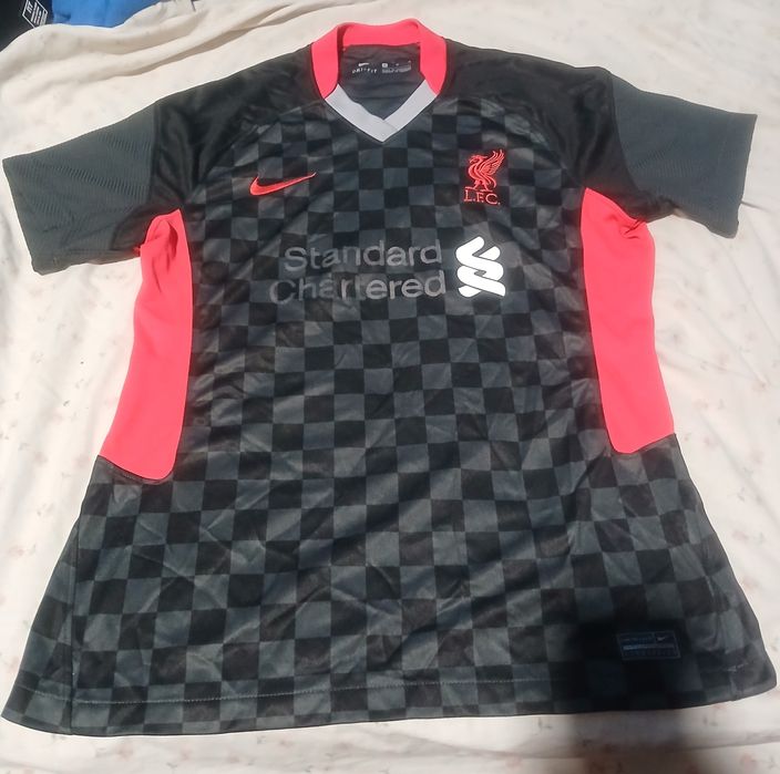 T-shirt de futebol do Liverpool F.C