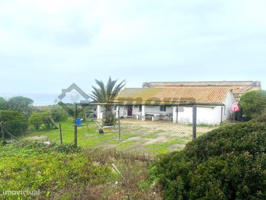 Moradia localizada na Ilha do Pessegueiro
