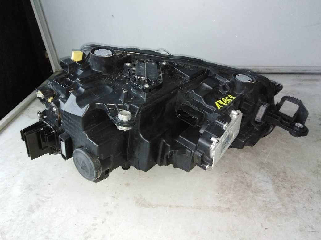 Skoda Scala Lampa Przód Prawa
