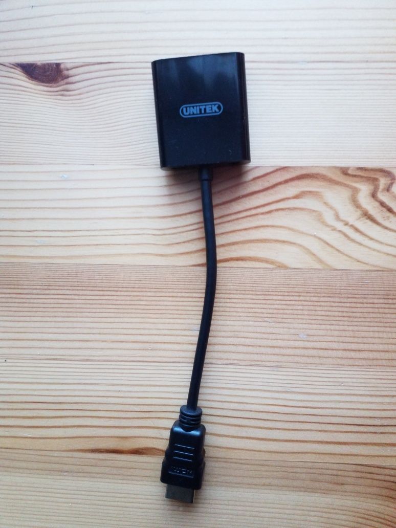 Adapter VGA - HDMi przejściówka do monitora - HDMI/VGA+AUDIO Y-6333