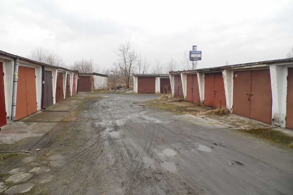 środula ul. Kombajnistów , duży ,prąd , oświetlenie , kanał