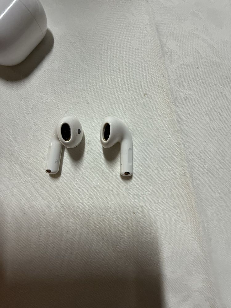 Airpods 4 originais