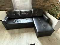 Sofa rozkladana czarna ekoskora ikea pojemnik na posciel