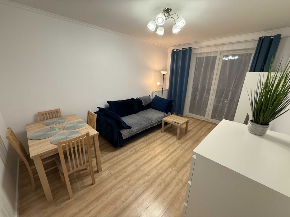 2 Oddzielne pokoje | Oddzielna kuchnia | Ursus | BEZPOŚREDNIO | 44m2 |