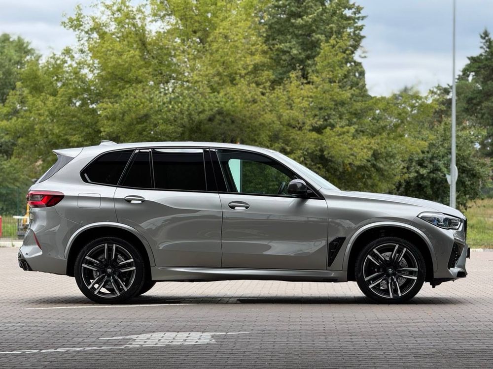 BMW X5 M 2021 року, 4.4 бензин, автомат, повний привід, 57т.км.