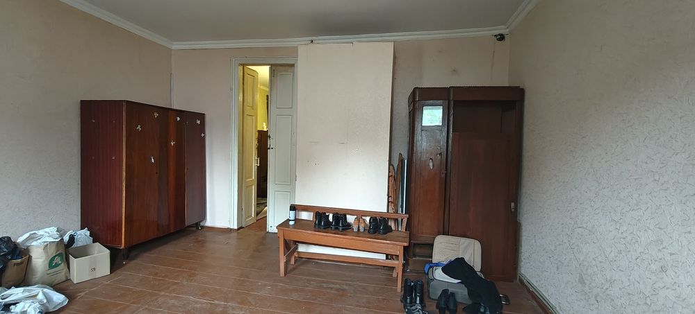 Продам частину будинку Центр