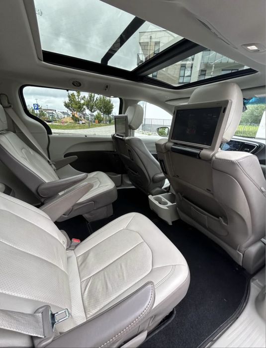 Chrysler Pacifica Turing L Plus
