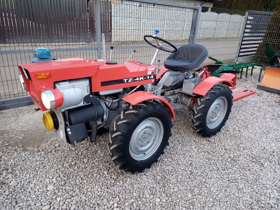 Traktorek Ogrodniczy TZ-4K-14 agrozet Ciągniczek 4X4 super tv521 BDB