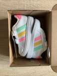 NOWE Adidasy dla dziecka rozmiar 23