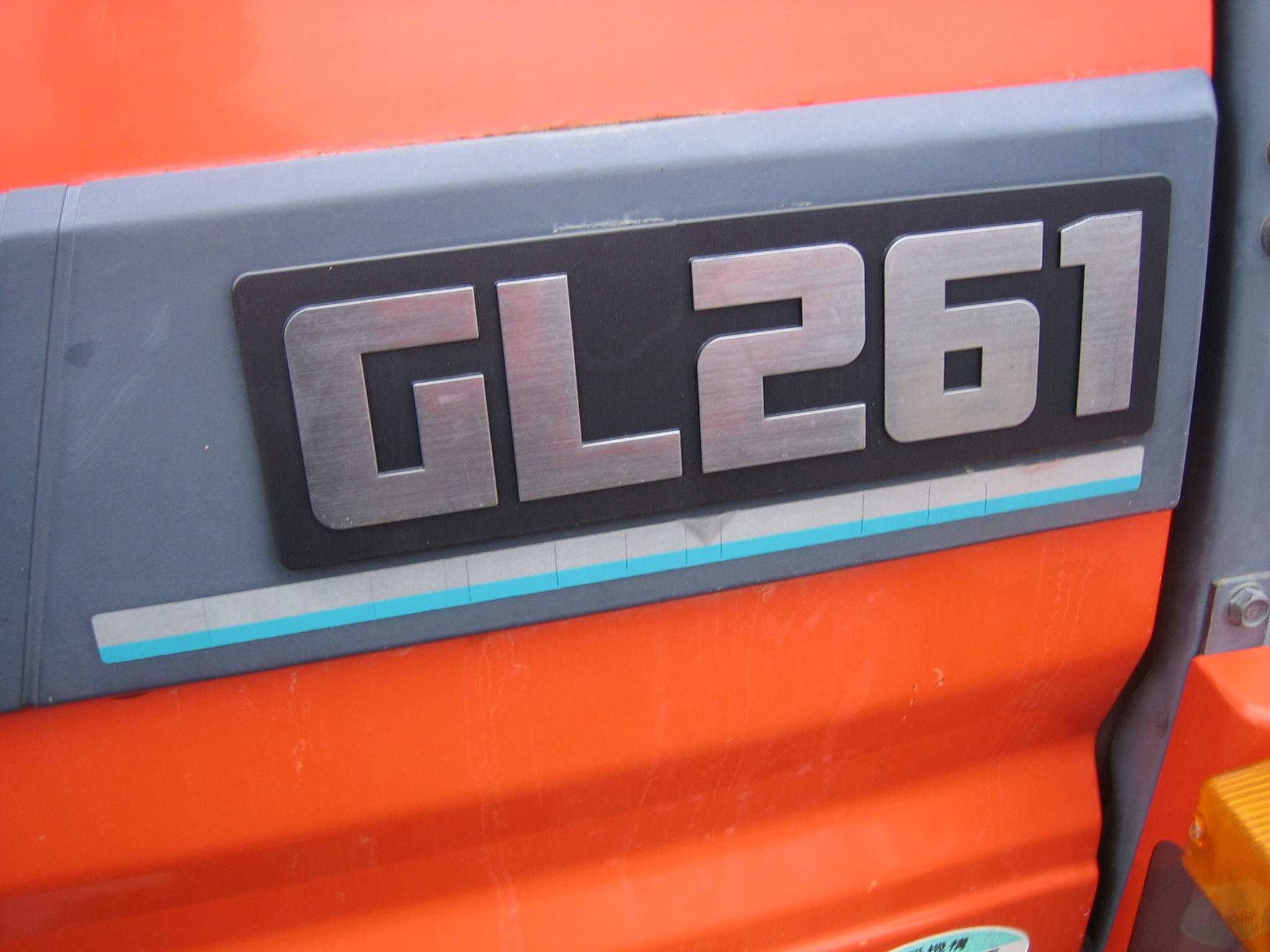 Kola trawnikowe tył do Kubota GL25 27 KL25 27 L1-26