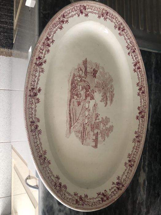 Travessa e prato centenario