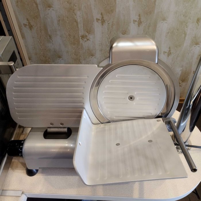 Слайсер R.G.V. 220 Италия