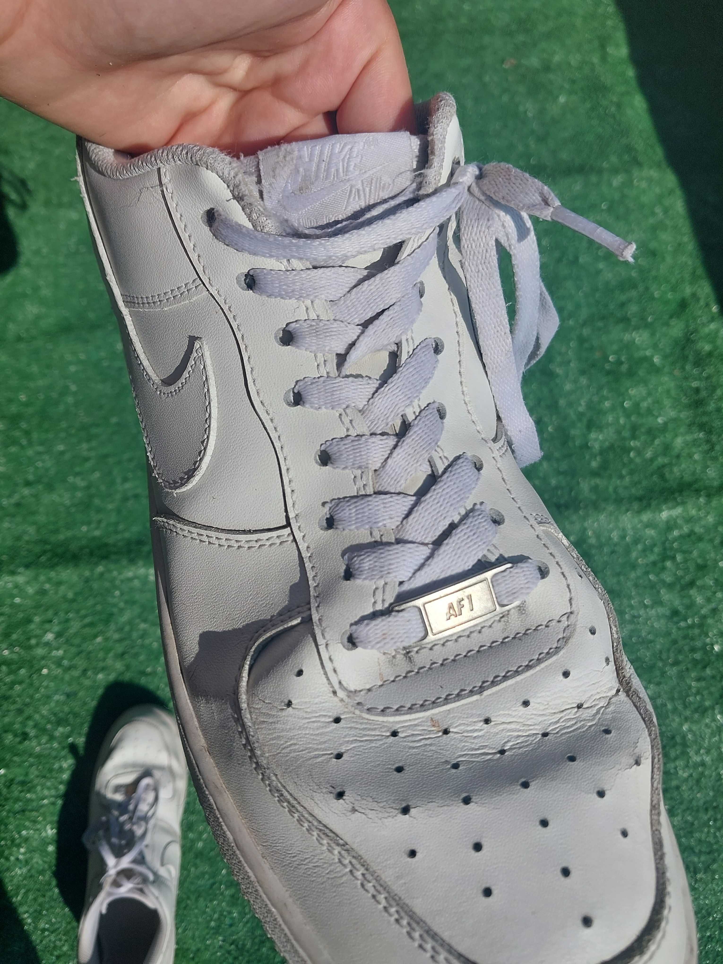 Białe sneakersy air force 44,5