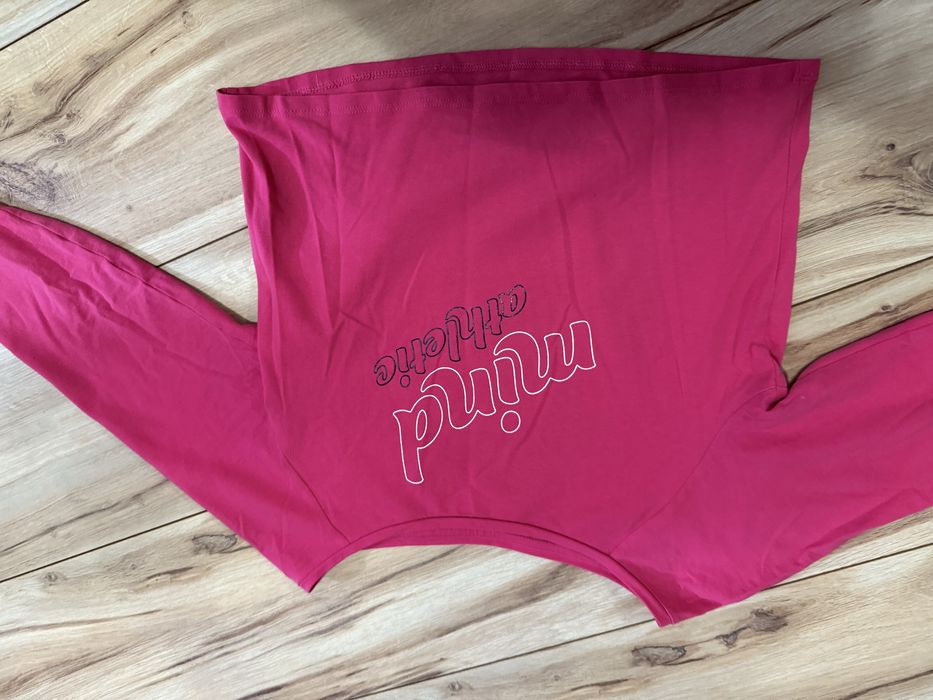 Bluzka dziewczęca w roz 140.