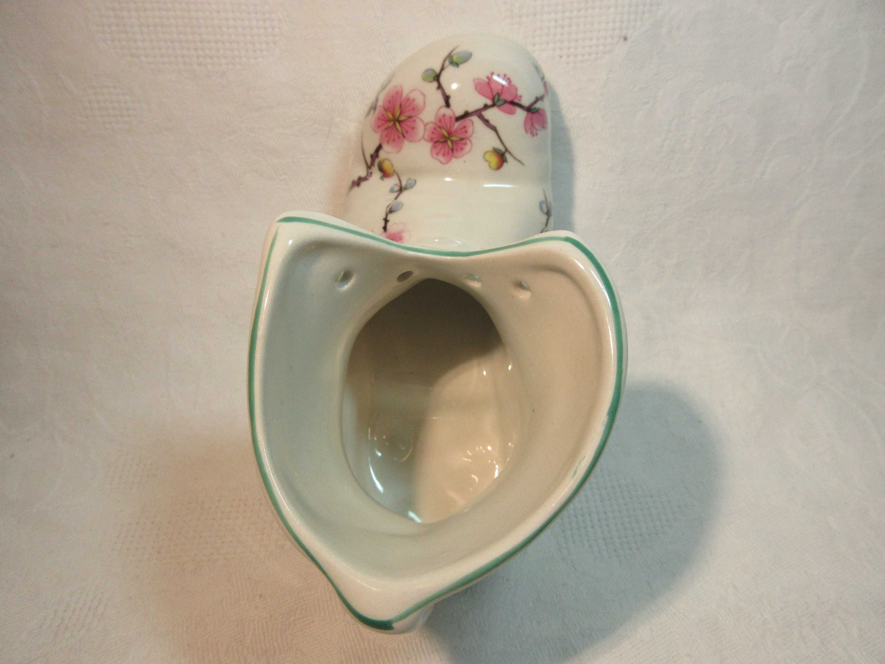 But porcelanowy OLD FOLEY Staffordshire