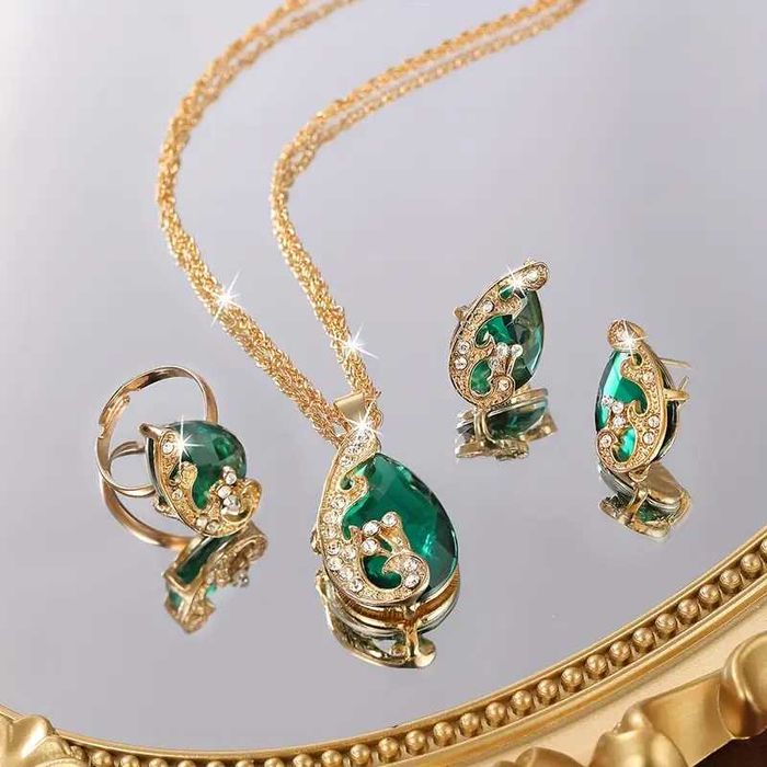 біжутерія оригінальна