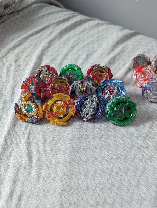 Bayblade,бейблейди,читайте опис!!