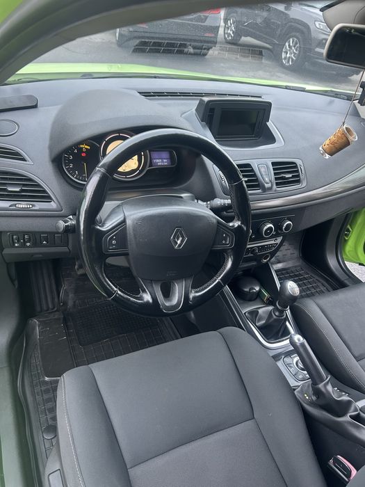 Рено меган 3 RENAULT MEGANE 3