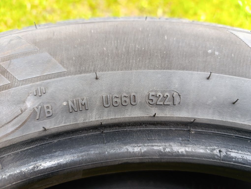 Opony wielosezonowe bus Pirelli 215/65 R16C komplet