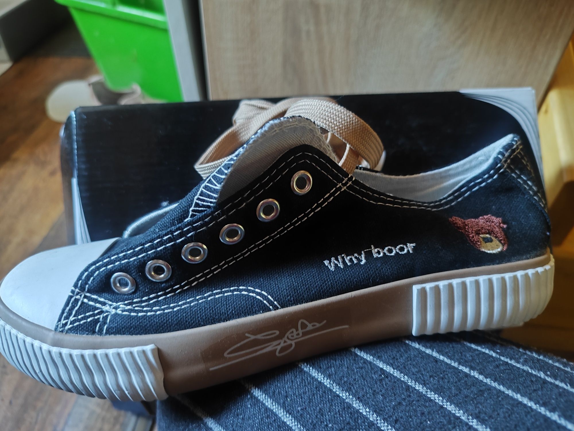 Nowe trampki 39 nowe