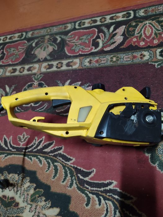 Продам електропилу