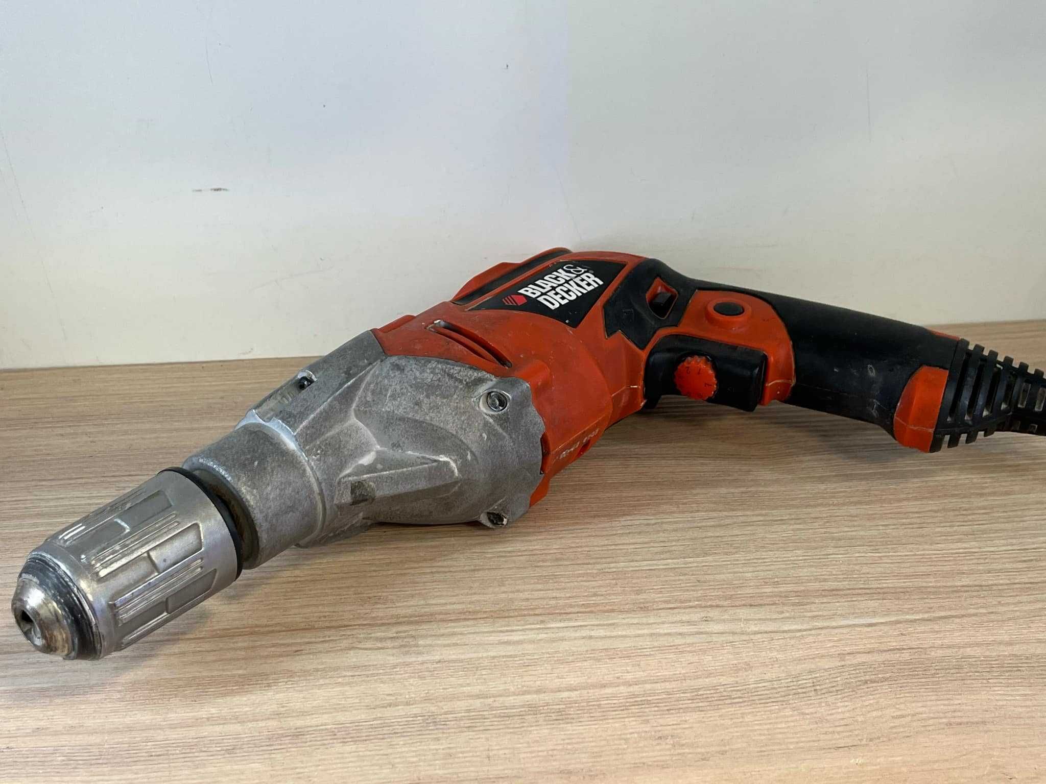 Wiertarka udarowa sieciowa Black&Decker KR703 | 710 W |