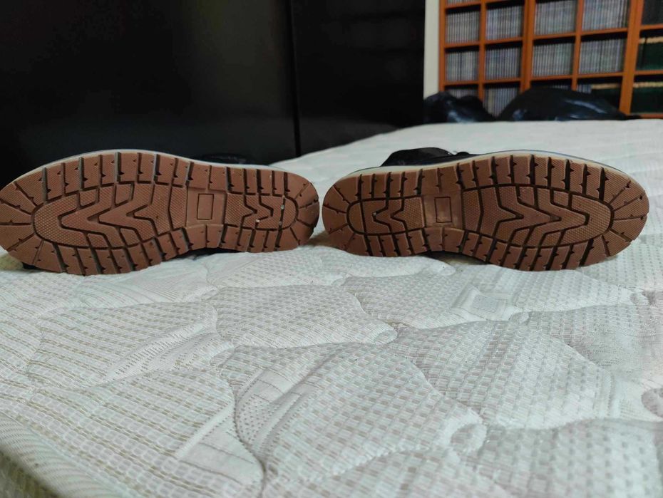 Botas da Refresh novas tam. 40