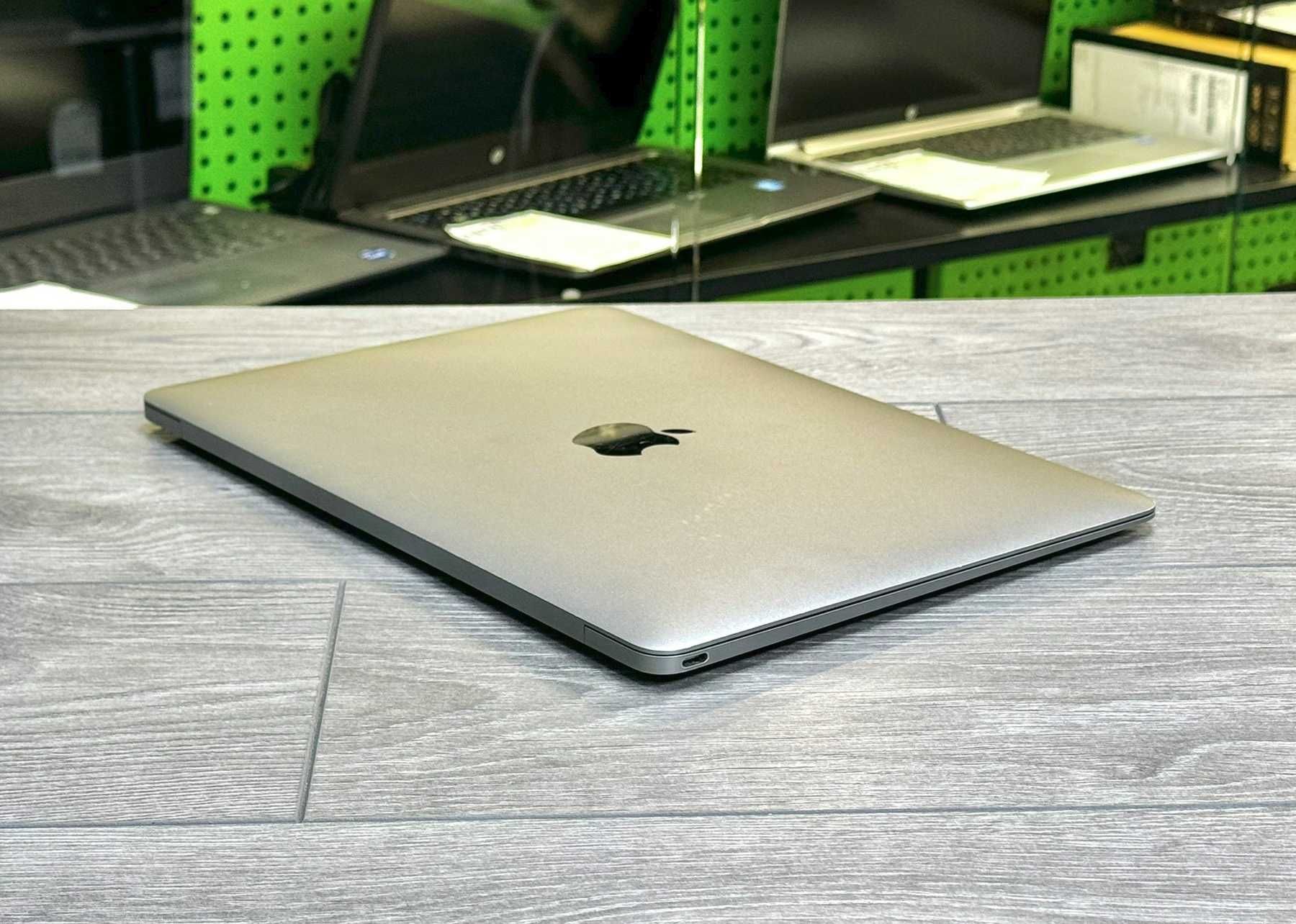MacBook 12 / Є оплата частинами моно/Приват