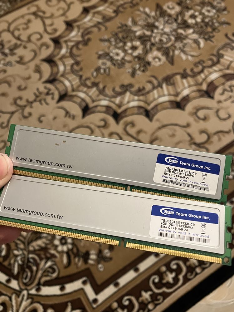 Оперативная память DDR3 2X2GB 1333mhz