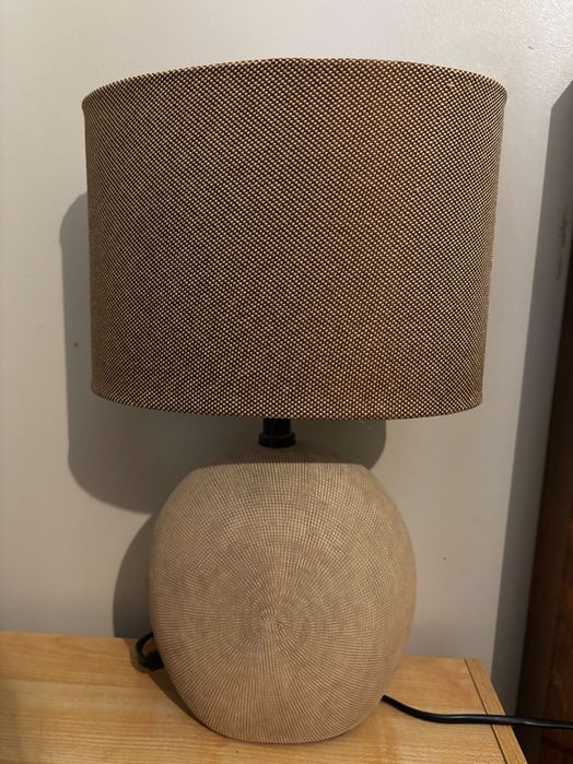 Dwie takie same lampki