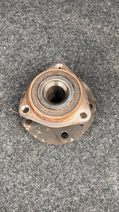 Ступиця в зборі Skoda Octavia A7/VW Gold/VW Caddy