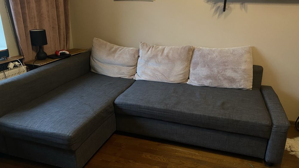 Narożnik Ikea z funkcją spania