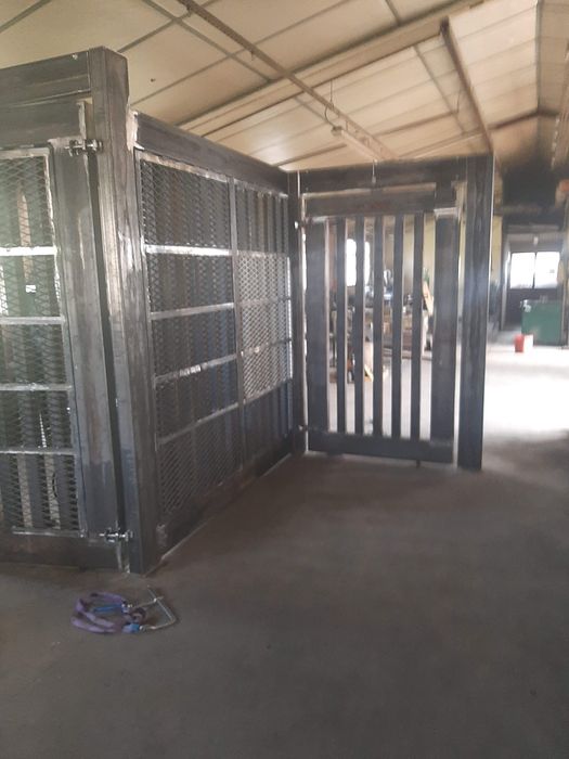 Telhados e estruturas metálicas