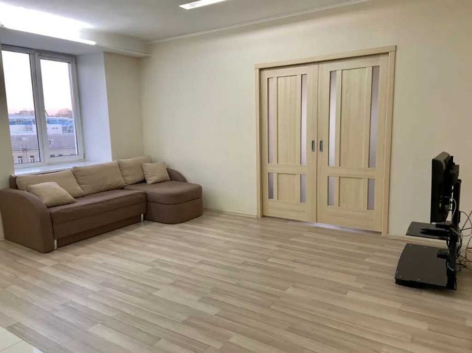 Сдам 2к квартиру Олександра Поля пр. 27д /Кирова низ новострой