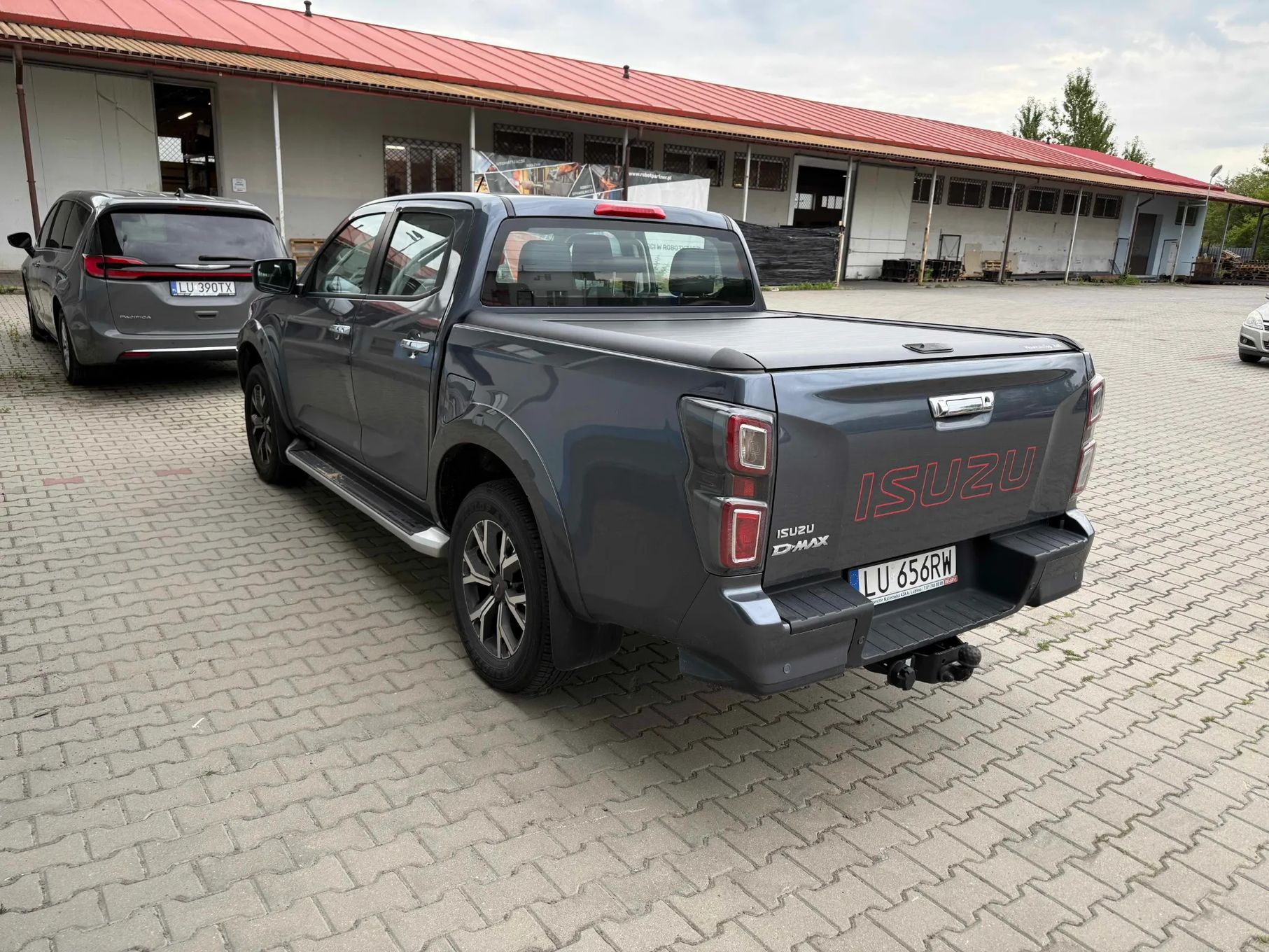 Isuzu D-Max Okazja! Cesja Leasingu Isuzu D-Max 1.9 Diesel LSX AT DC 4WD