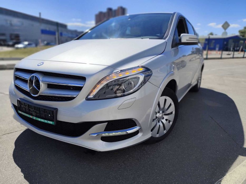 Mersedes B250e 2016 p 68т км рідного пробігу , запас хода 180 км