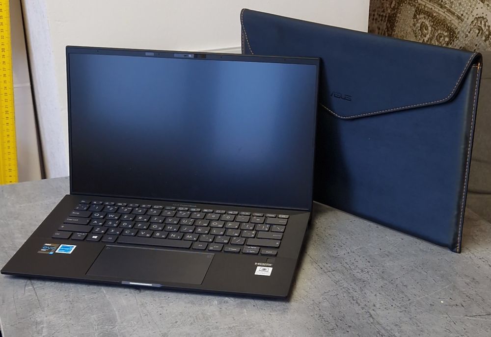 Ноутбук ASUS PRO B9400CEA-KC0215R (90NX0SX1-M02550)