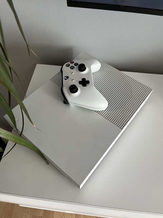 Xbox One S All Digital