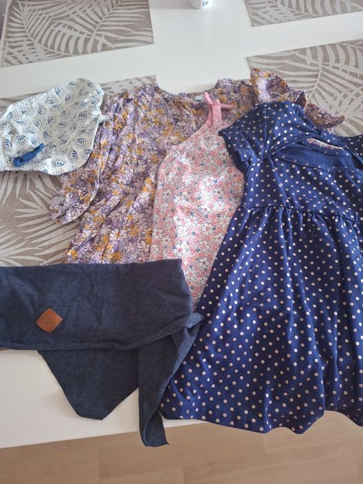 Zestaw ubranek dla dziewczynki