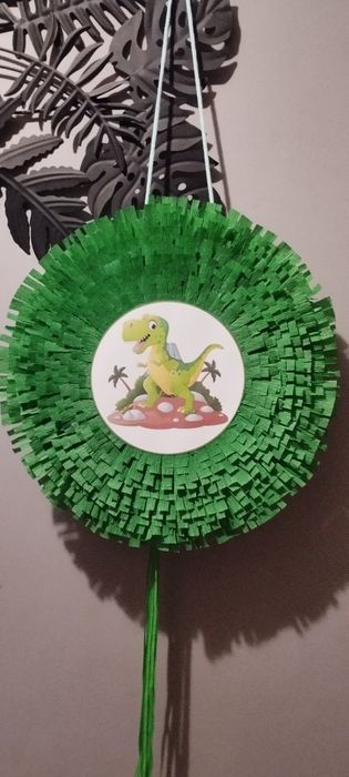 Piniata Dinozaur 45x 45x 8 cm