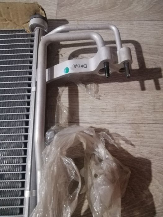 Радіатор кондиціонера Лада Пріора